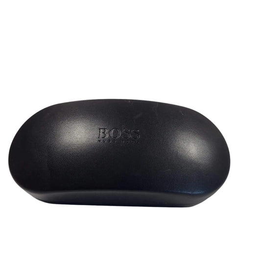 ETUI RIGIDE NOIR POUR LUNETTES DE SOLEIL HUGO BOSS